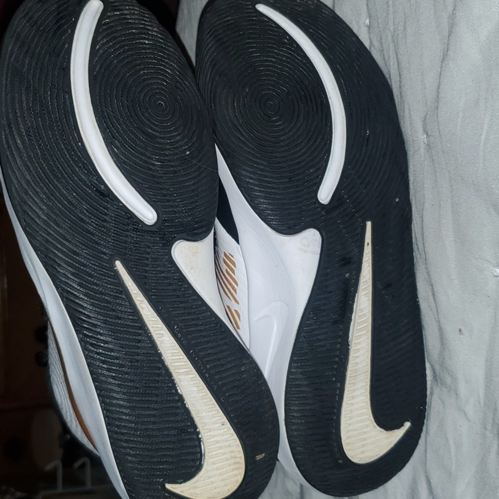 "Team Hustle" Jordan Nike Hightop. - Picture 8 of 11